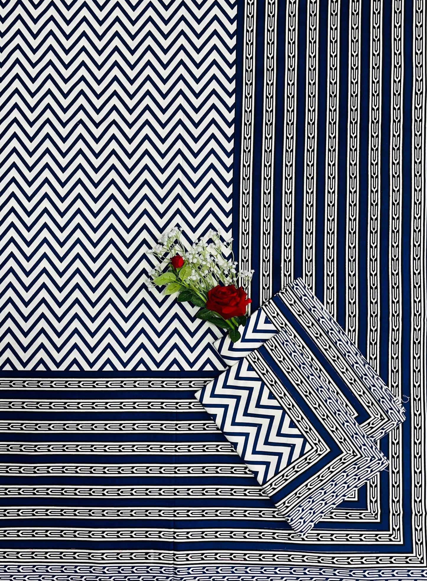 Alexa King Size Blue white Printed Bed Sheets with Pillow Covers