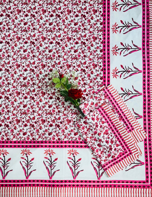 Alexa King Size Pink white Printed Bed Sheets with Pillow Covers