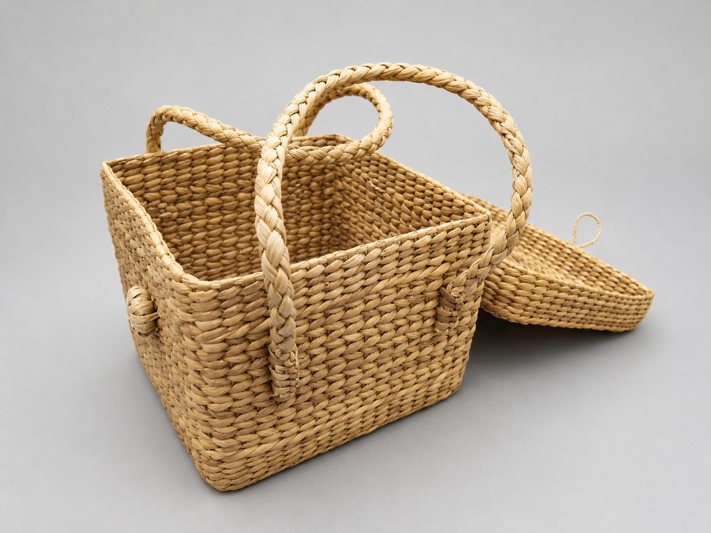 LEIXI Handmade Kauna Grass Picnic Basket